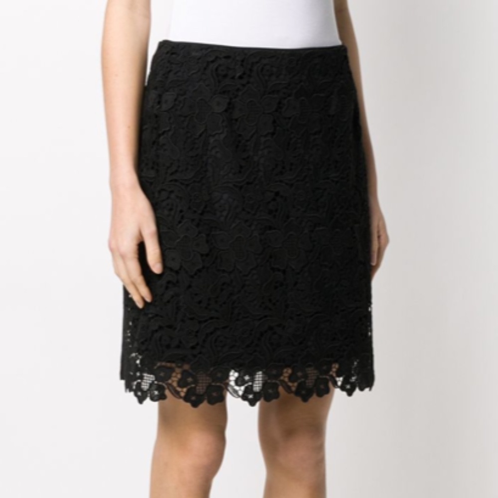 Givenchy Lace Mini Skirt Size 4 (US)